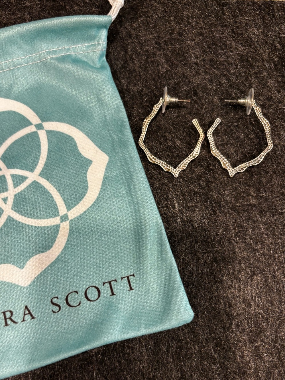 Kendra Scott Silver Earrings
